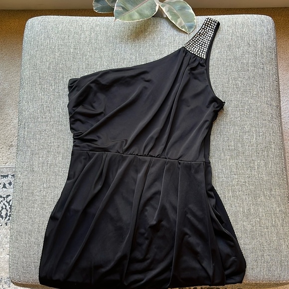 ✨ Y2K One Shoulder Embellished Mini Handkerchief Dress, Circa 2008 Size: M - Picture 1 of 17